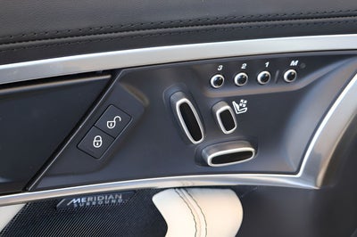 2018 Jaguar F-TYPE R-Dynamic