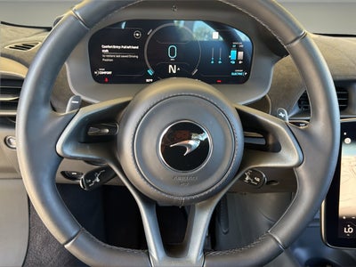 2023 McLaren Artura Base