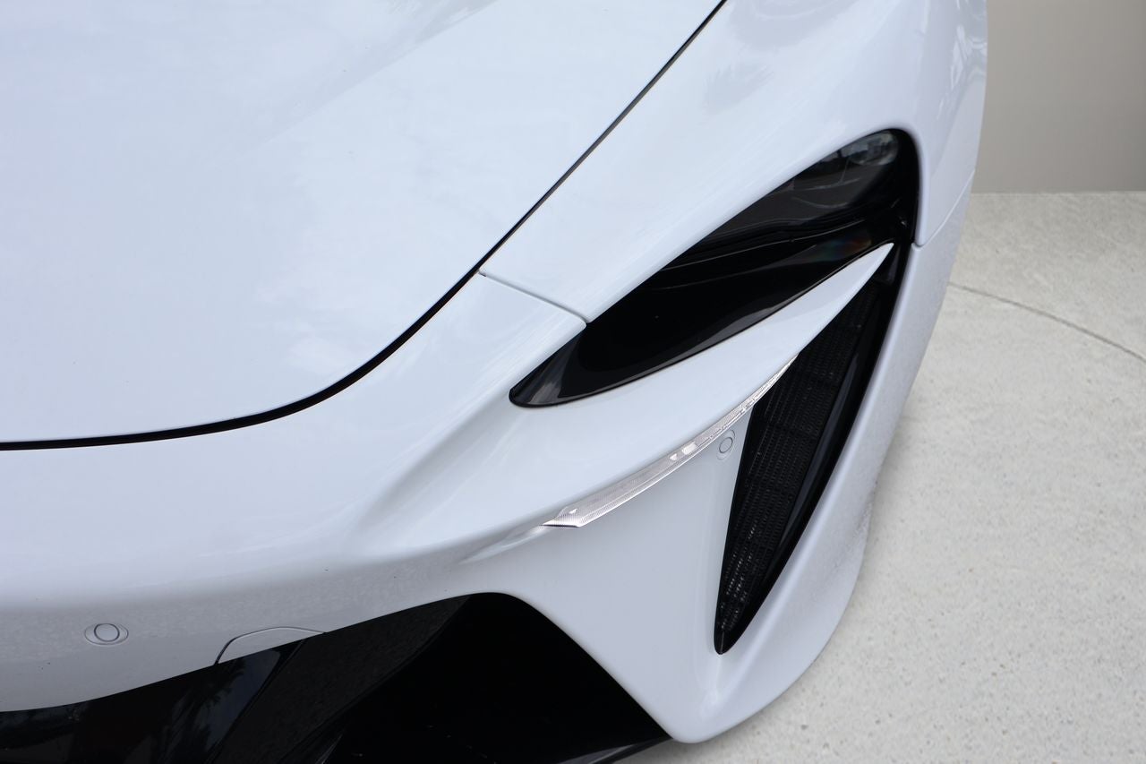 2025 McLaren Artura Base