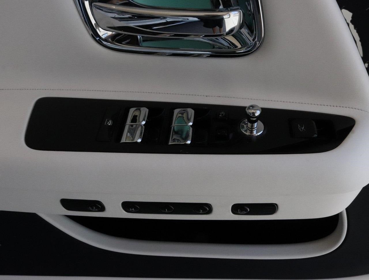 2024 Rolls-Royce Spectre Coupe