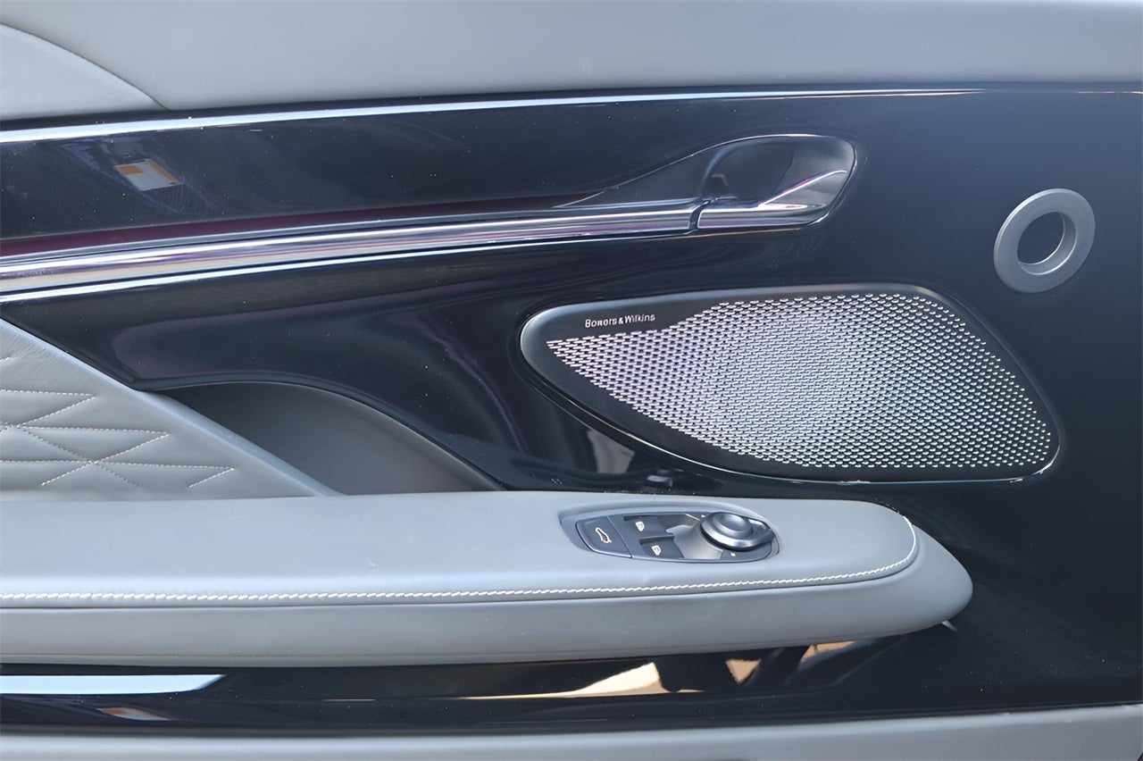 2024 Aston Martin DB12 Coupe