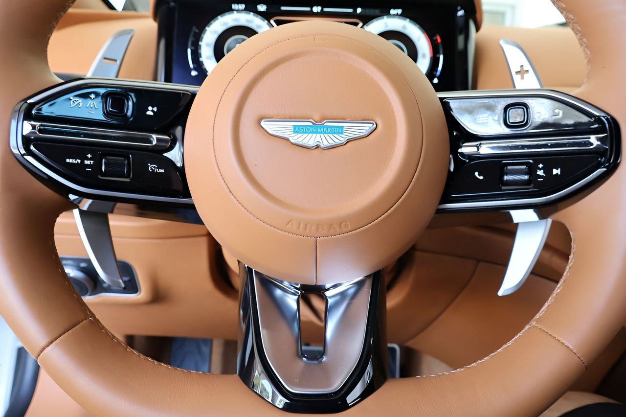 2024 Aston Martin DB12 Volante