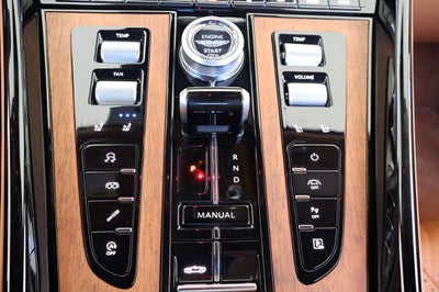 2024 Aston Martin DB12 Volante