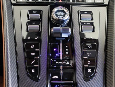 2025 Aston Martin DB12 Volante