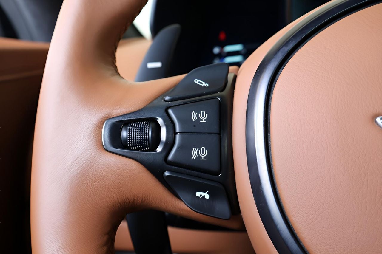 2023 Aston Martin Vantage Base