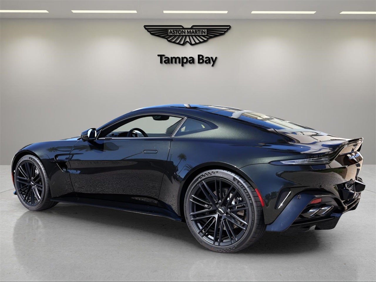 2025 Aston Martin Vantage Coupe