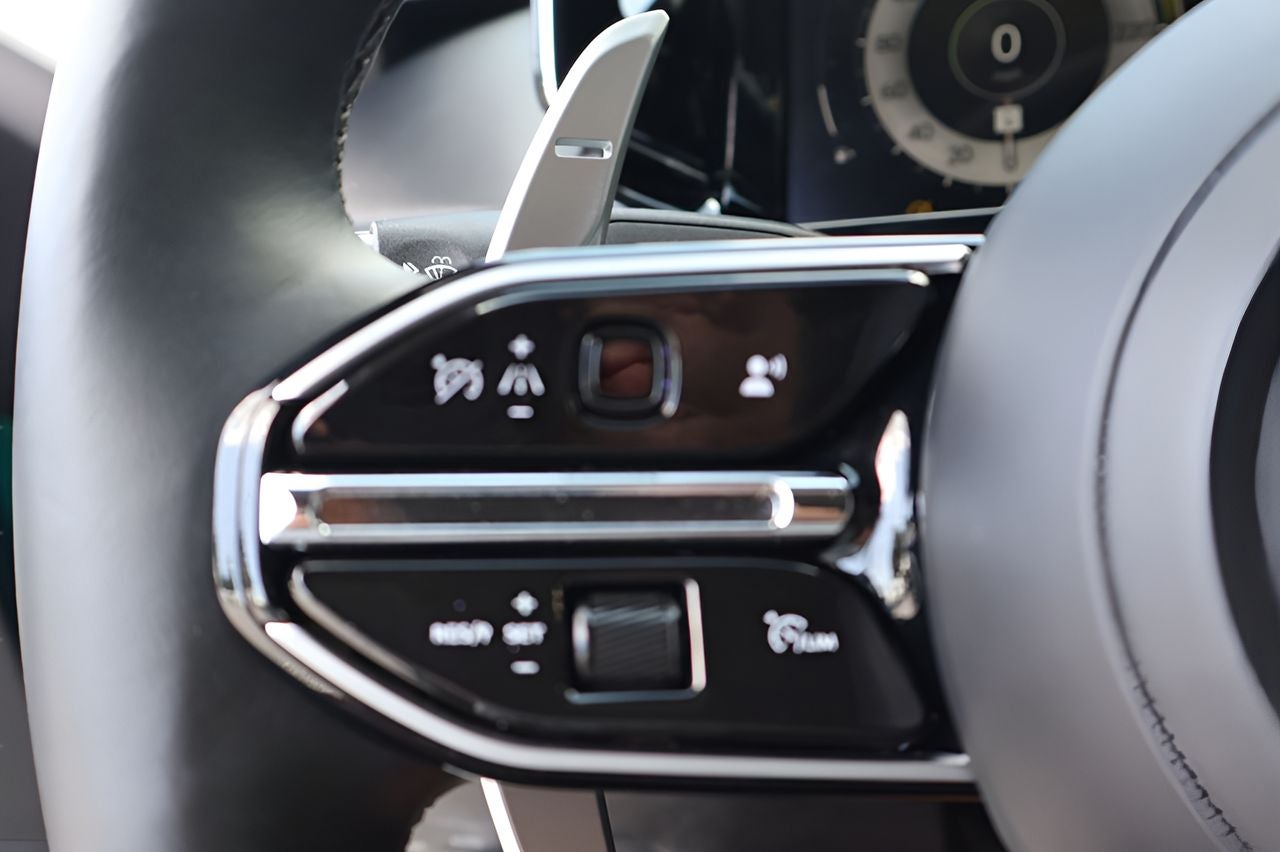 2025 Aston Martin Vantage Coupe