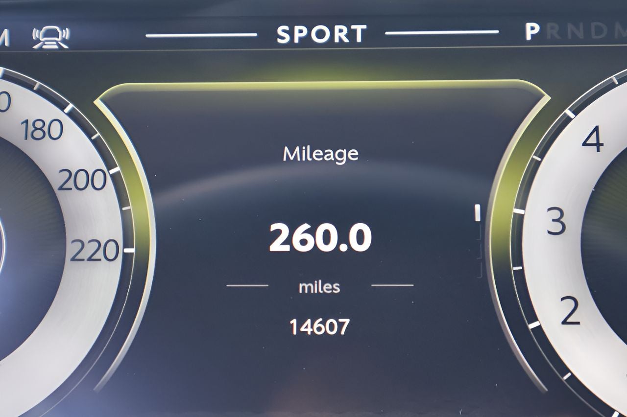 2025 Aston Martin Vantage Coupe