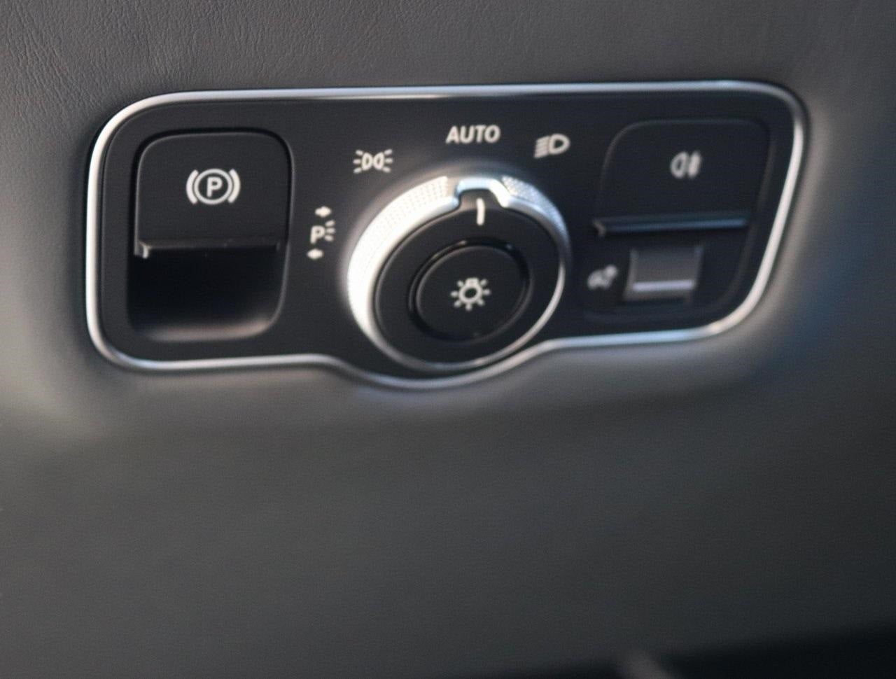 2025 Aston Martin Vantage Coupe