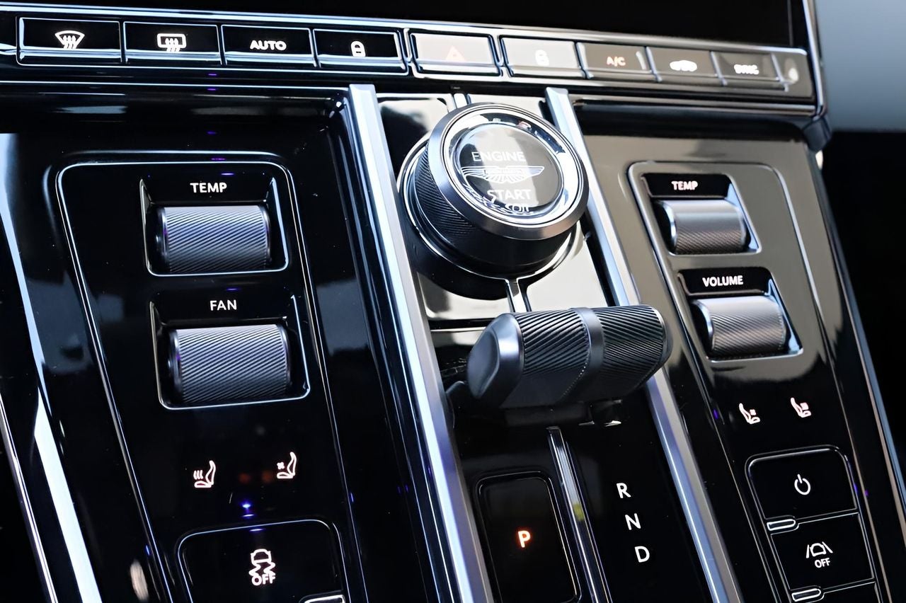 2026 Aston Martin Vantage Coupe