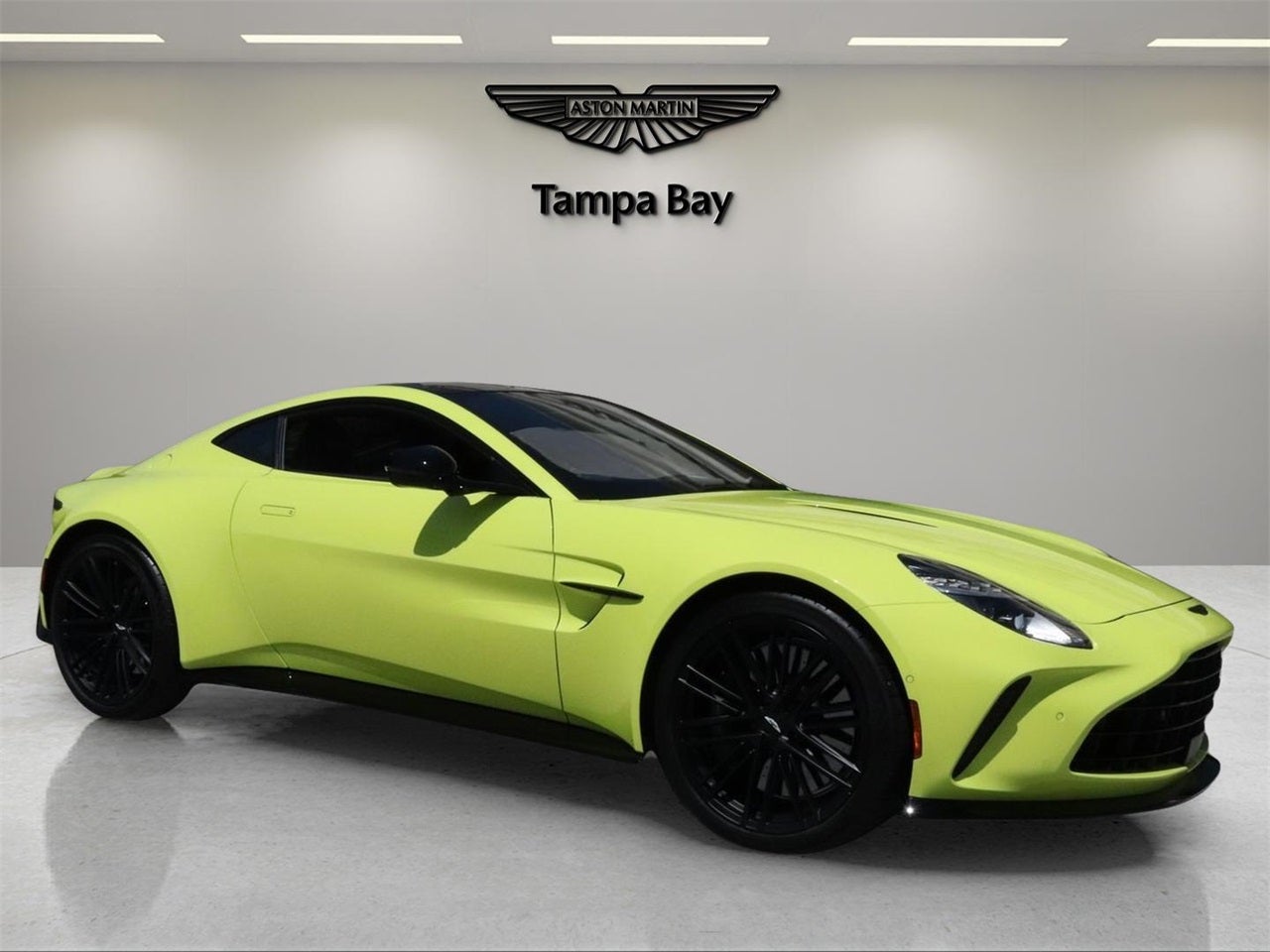 2025 Aston Martin Vantage Coupe