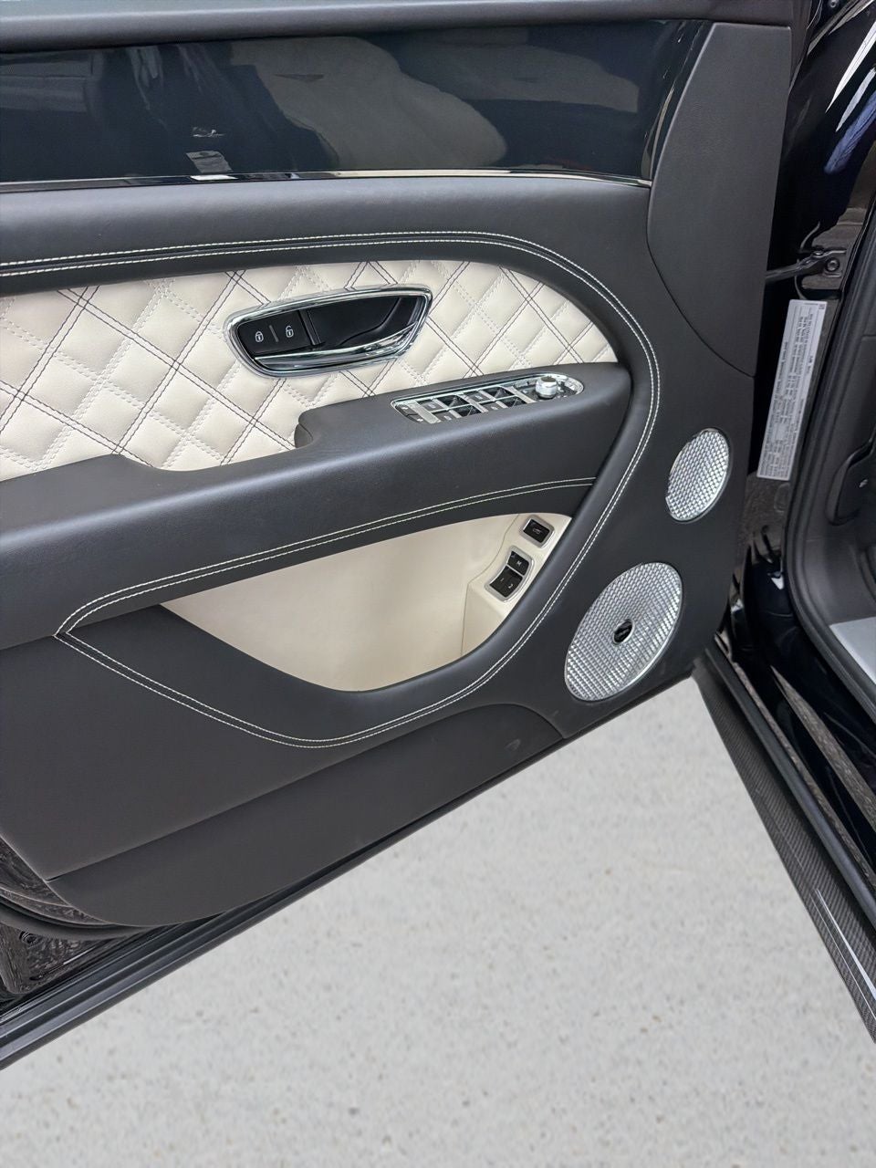 2021 Bentley Bentayga V8