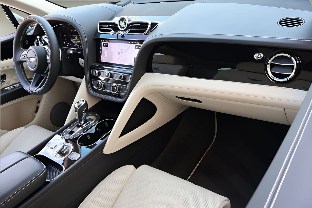 2022 Bentley Bentayga Base