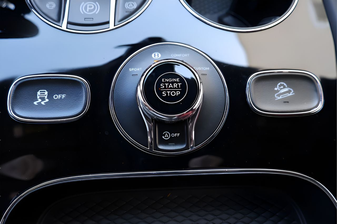 2025 Bentley Bentayga Base