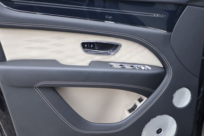 2025 Bentley Bentayga EWB Azure