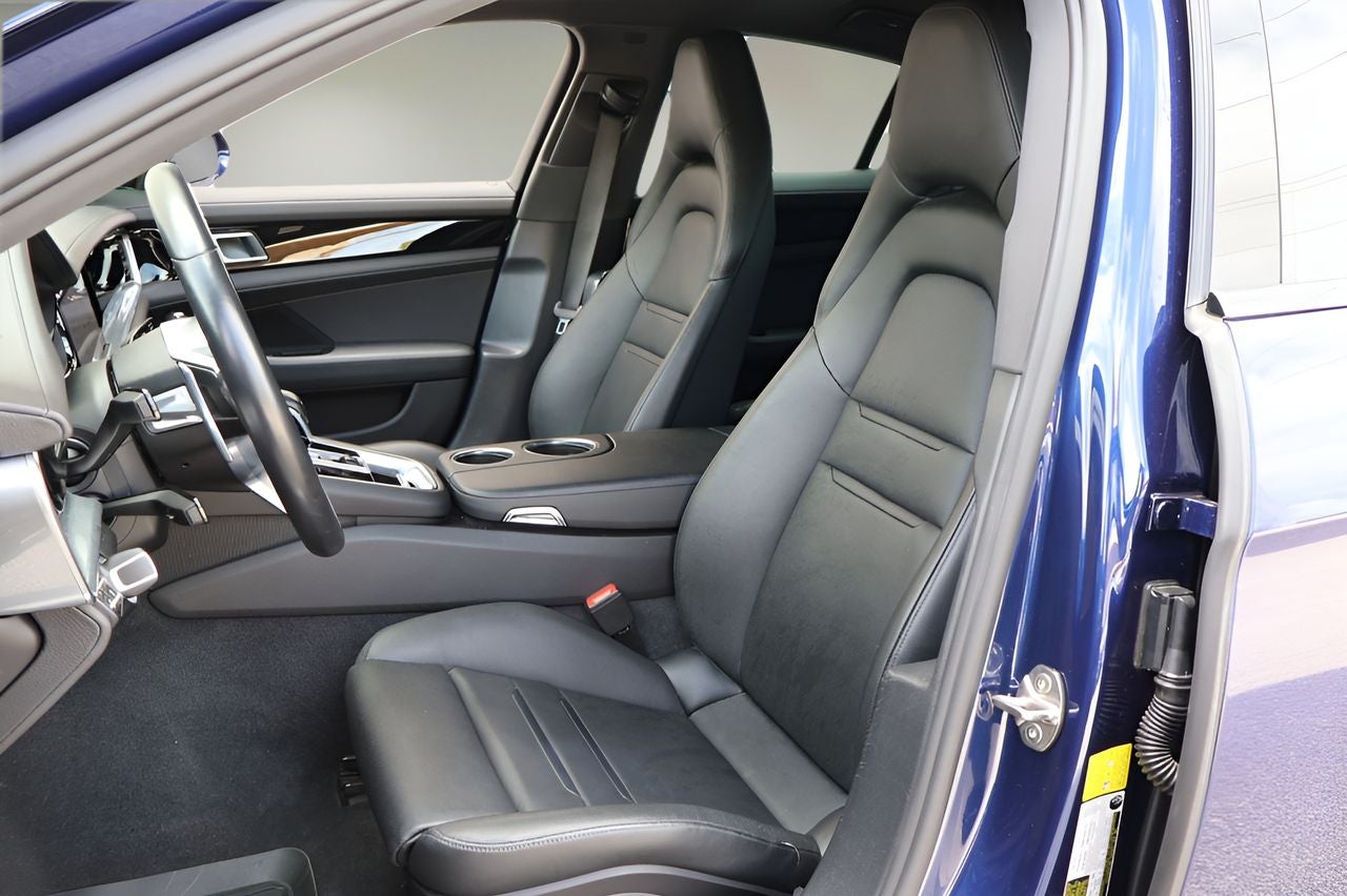 2020 Porsche Panamera 4