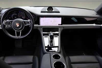 2020 Porsche Panamera 4