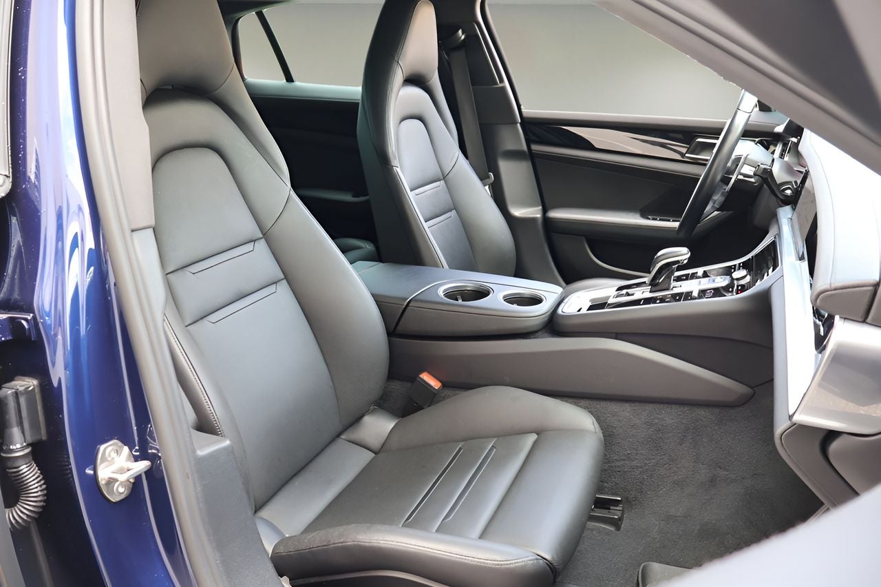 2020 Porsche Panamera 4