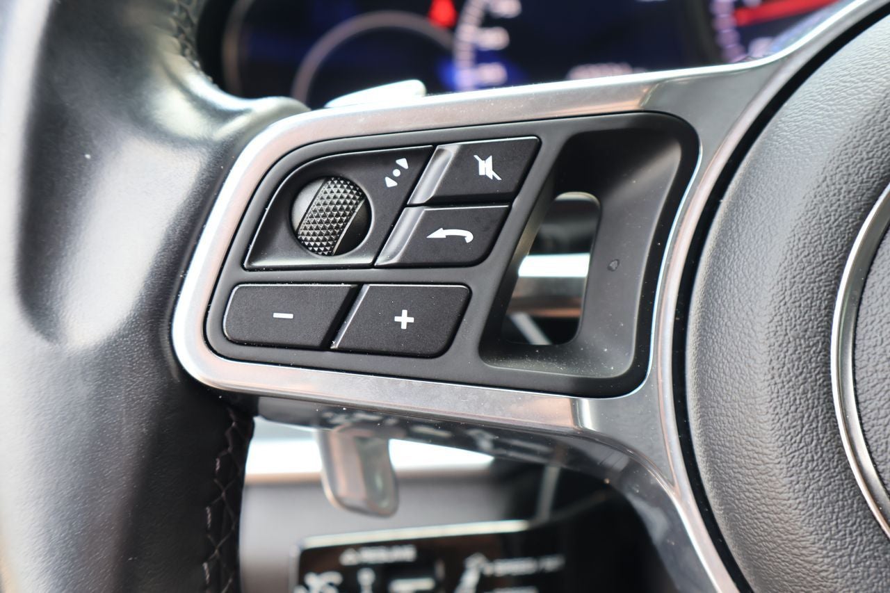 2020 Porsche Panamera 4