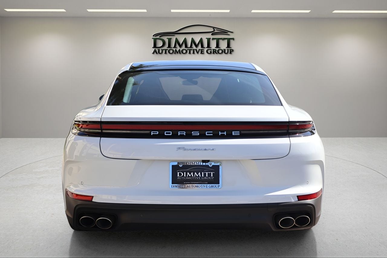 2024 Porsche Panamera 4