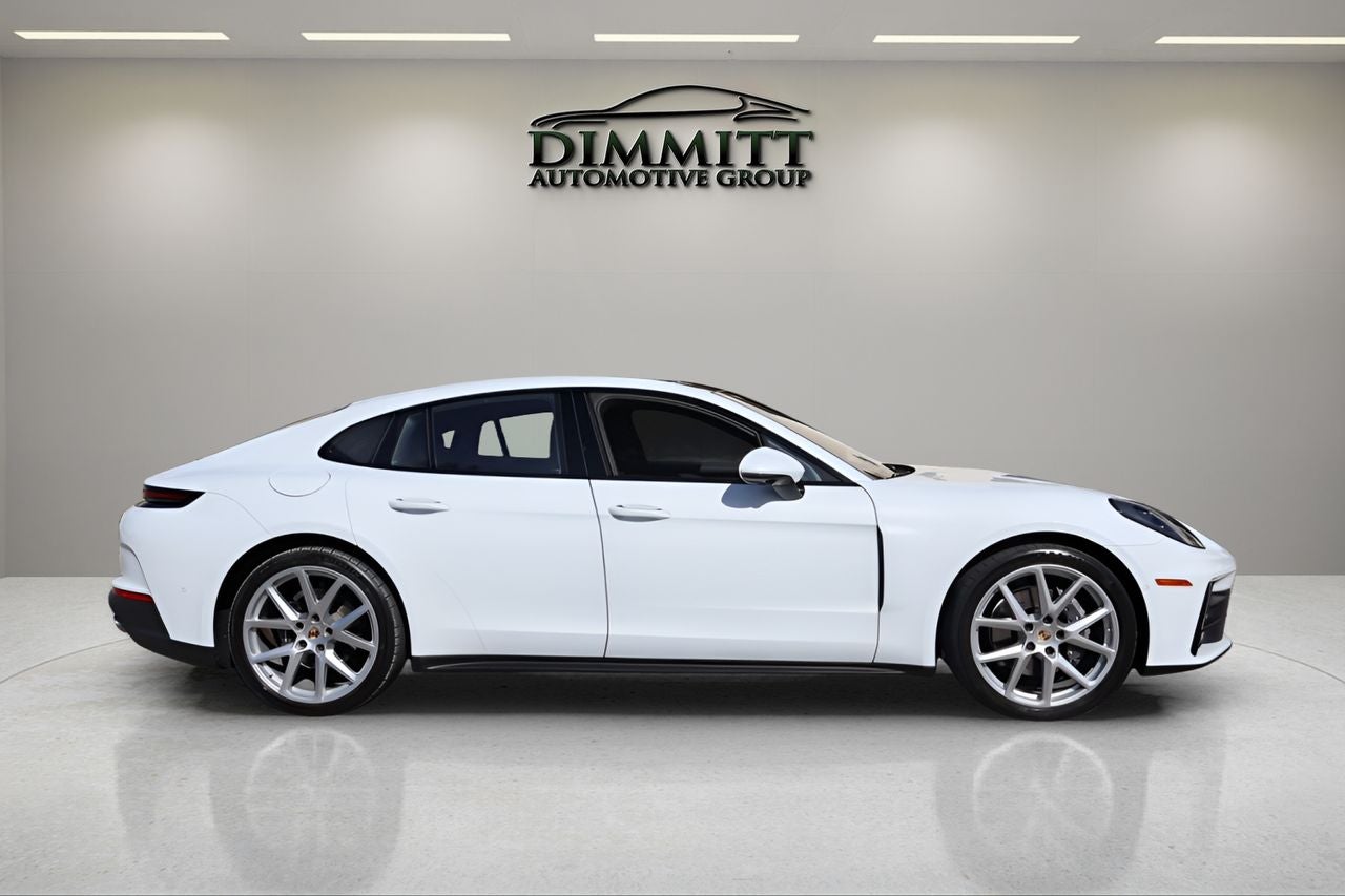 2024 Porsche Panamera 4