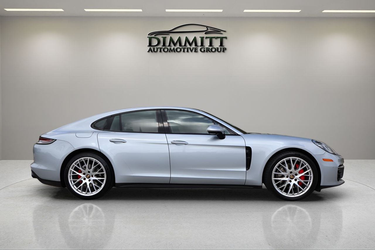 2022 Porsche Panamera 4S