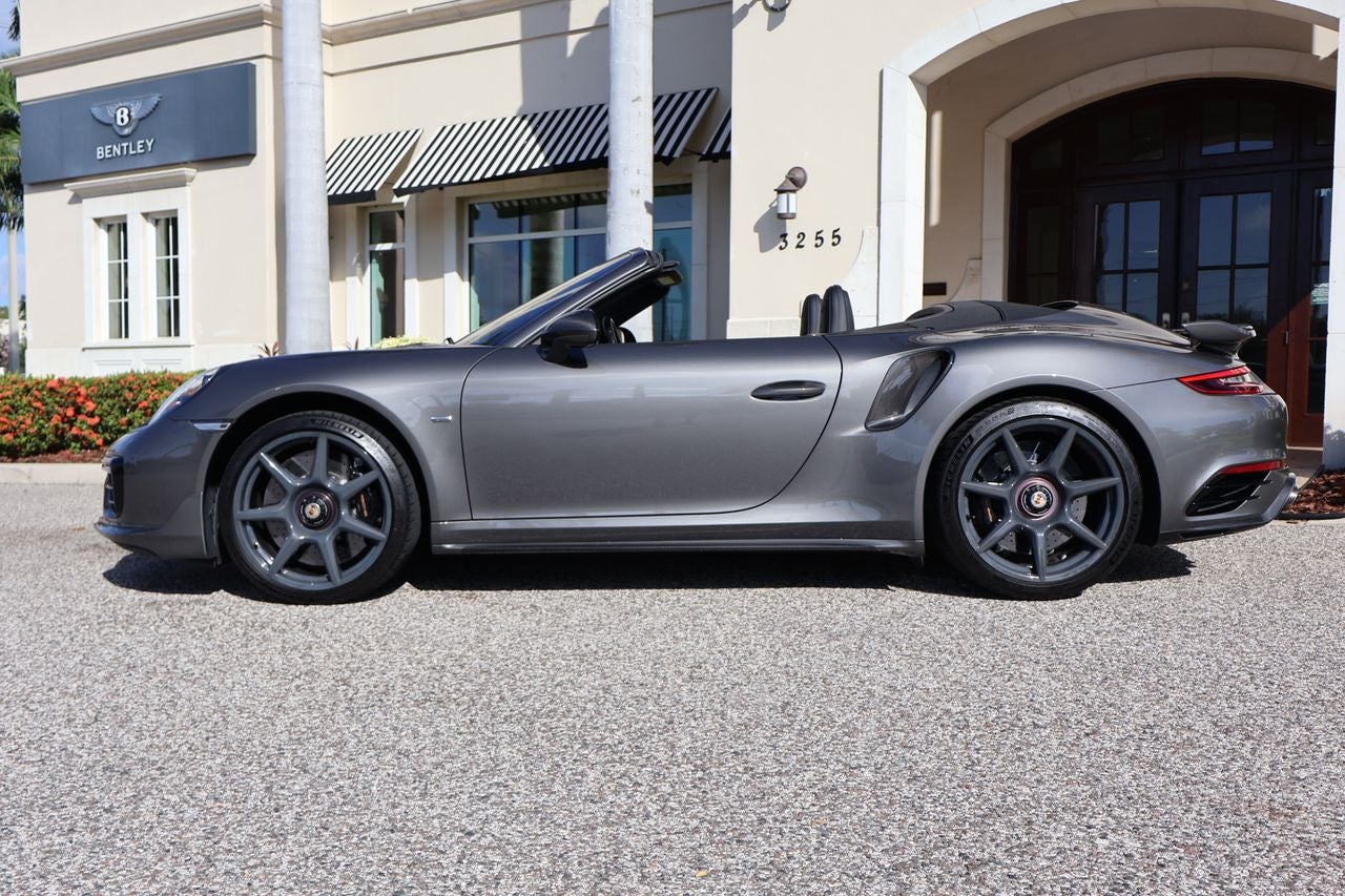 2019 Porsche 911 Turbo S