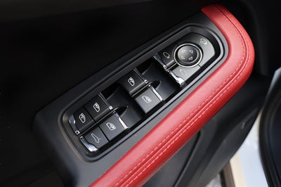 2024 Porsche Macan T