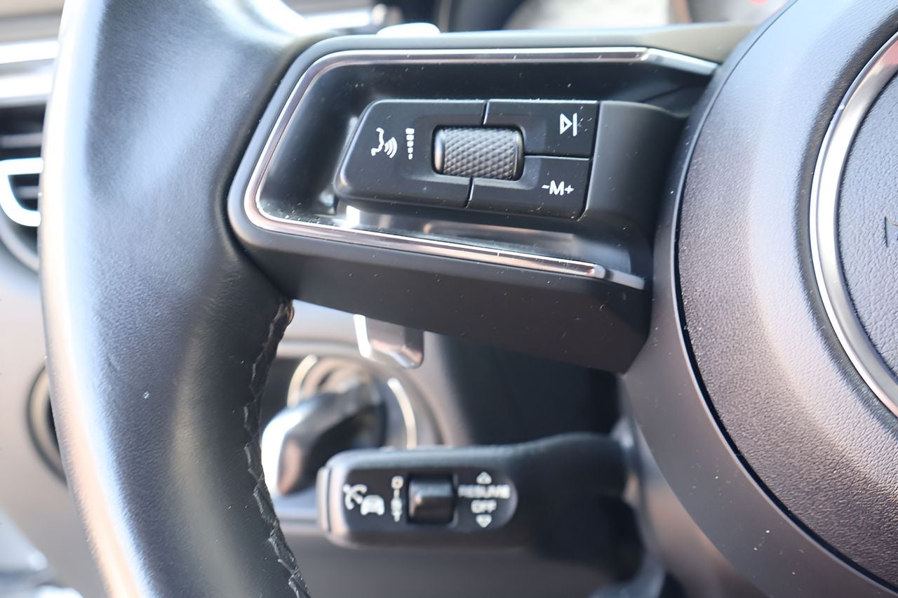 2024 Porsche Macan T