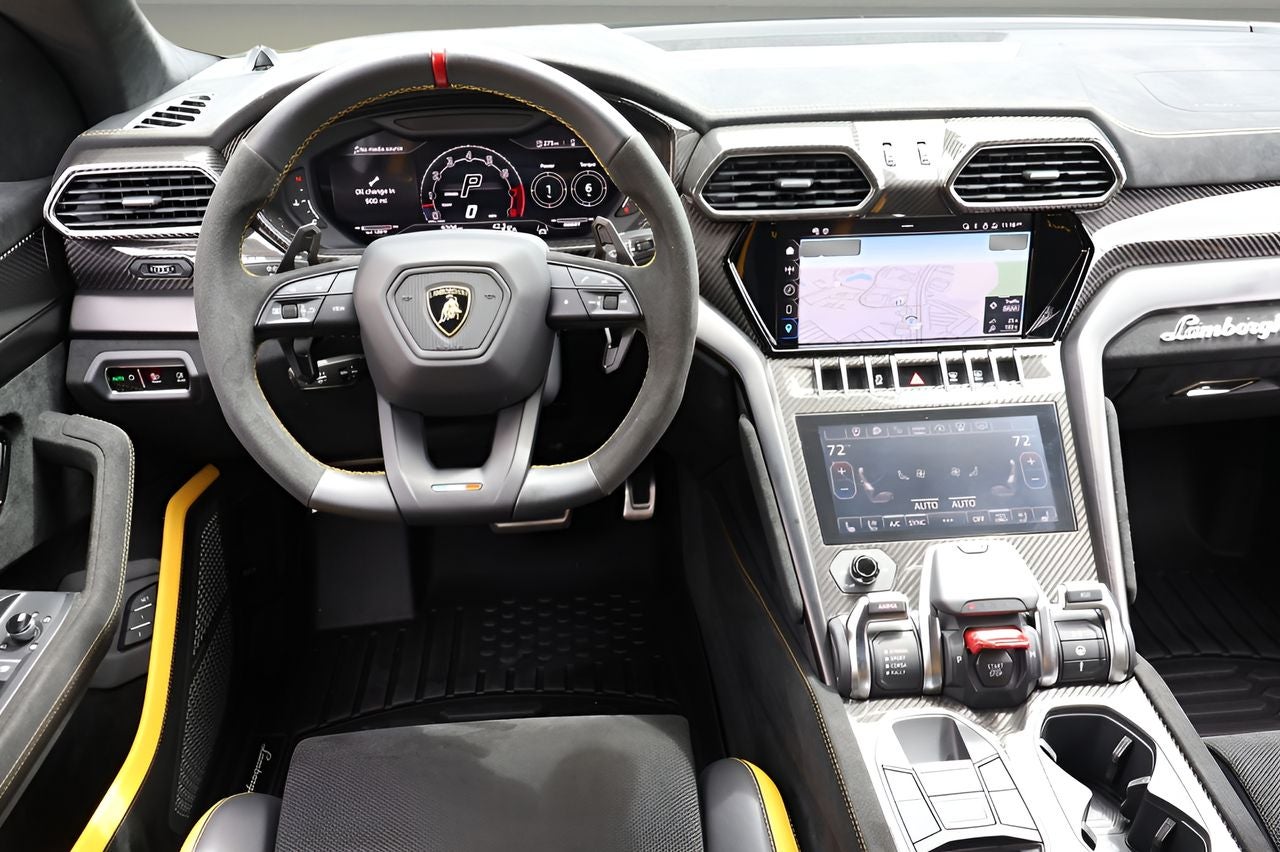 2024 Lamborghini Urus Performante
