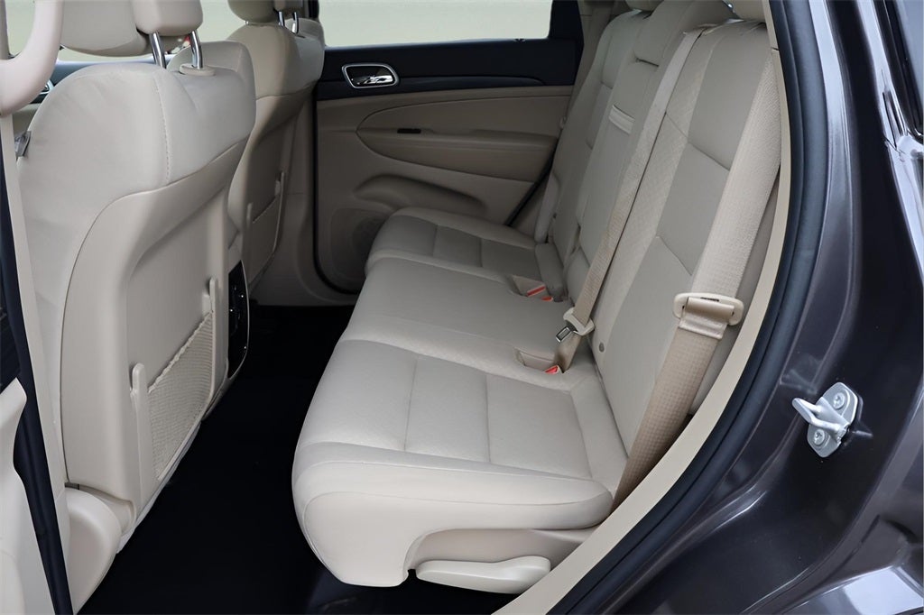 2019 Jeep Grand Cherokee Laredo E