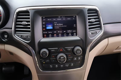 2019 Jeep Grand Cherokee Laredo E