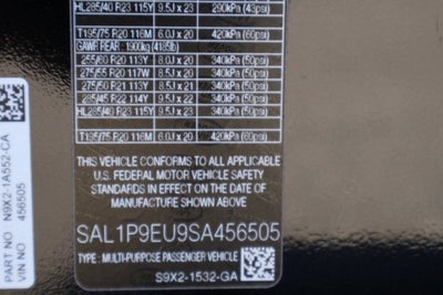 2025 Land Rover Range Rover Sport SE