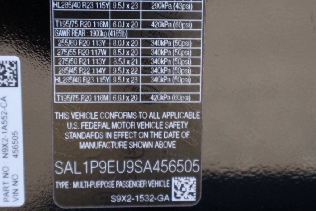 2025 Land Rover Range Rover Sport SE