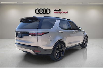 2025 Land Rover Discovery Dynamic SE