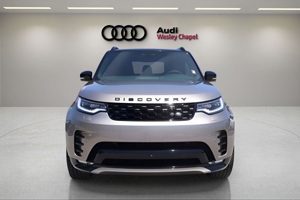 2025 Land Rover Discovery Dynamic SE