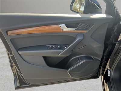 2023 Audi Q5 40 Premium quattro