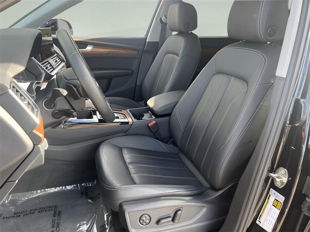 2023 Audi Q5 40 Premium quattro