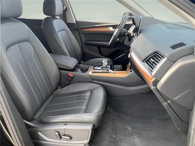 2023 Audi Q5 40 Premium quattro