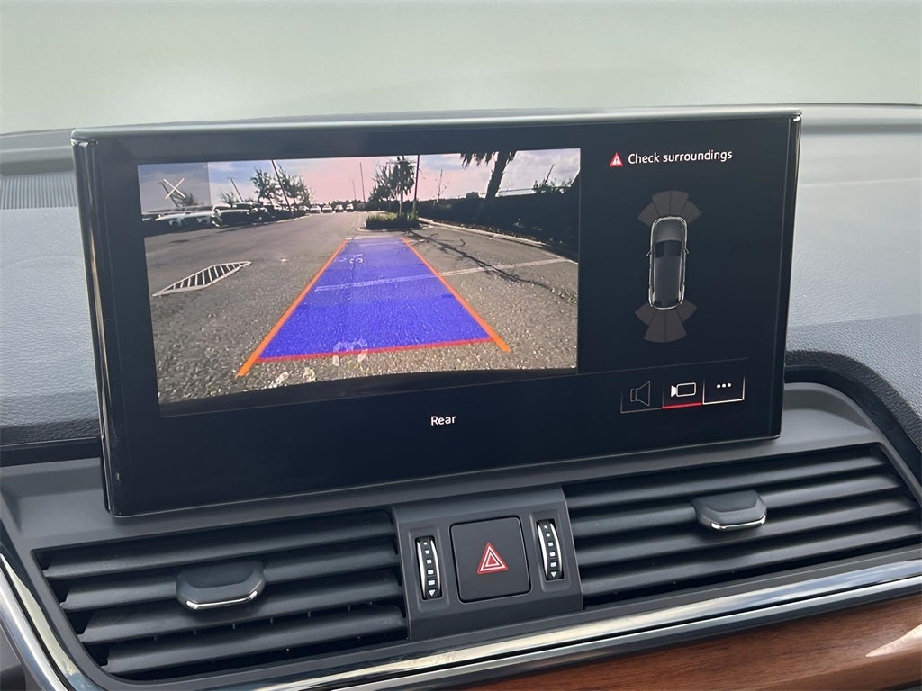 2023 Audi Q5 40 Premium quattro