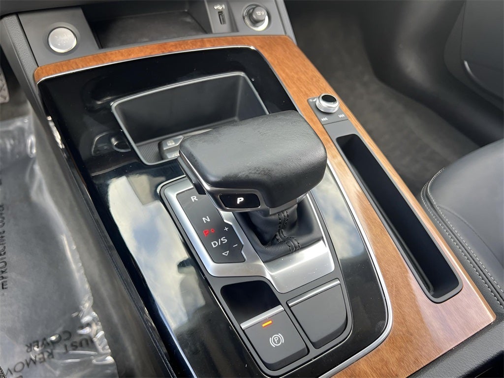 2023 Audi Q5 40 Premium quattro