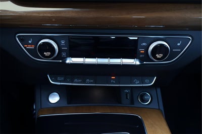 2023 Audi Q5 40 Premium quattro