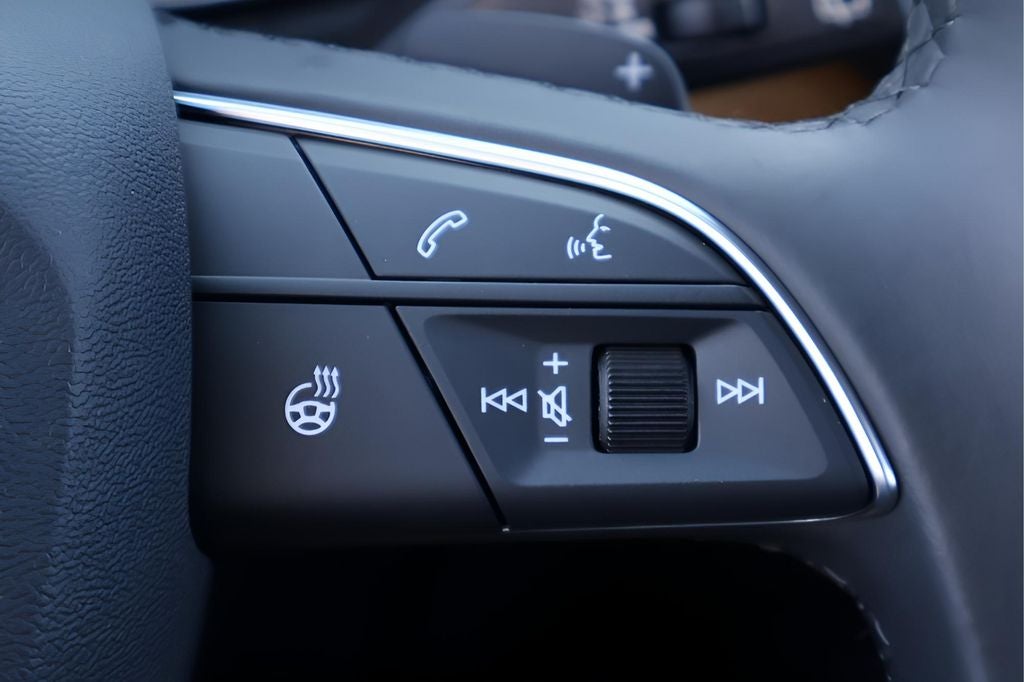 2023 Audi Q5 45 S line Premium Plus quattro