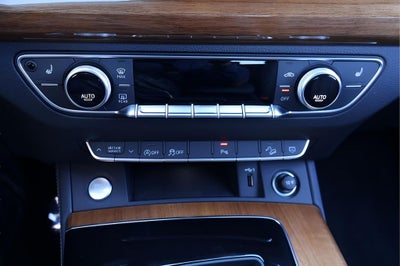 2023 Audi Q5 45 S line Premium Plus quattro