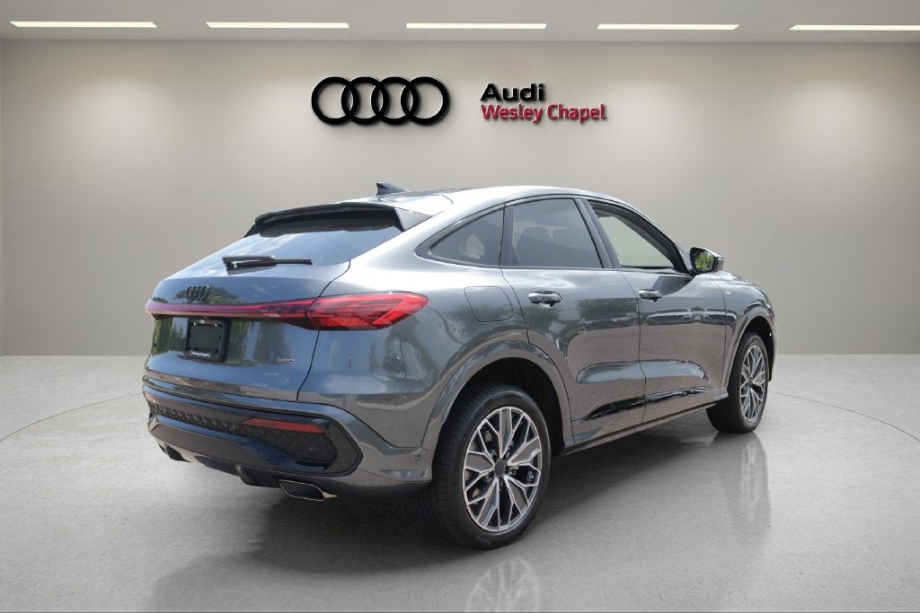 2026 Audi Q5 2.0T Premium Plus quattro