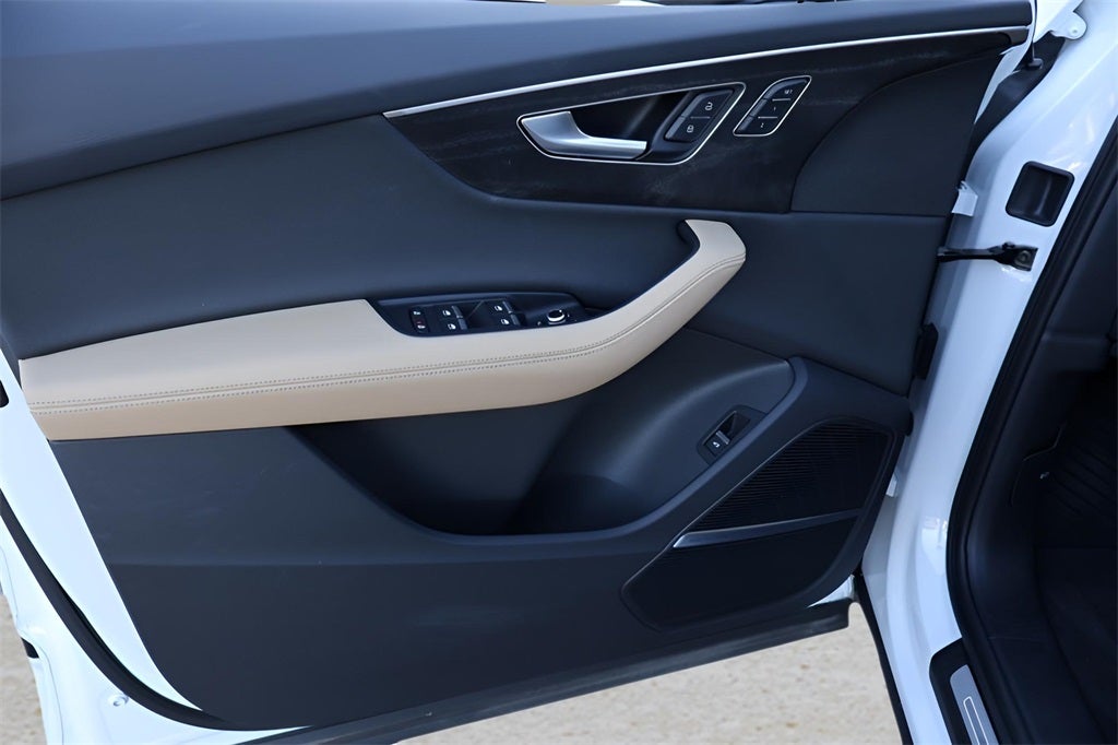 2025 Audi Q7 45 Premium Plus quattro