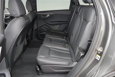 2023 Audi Q7 45 Premium Plus quattro