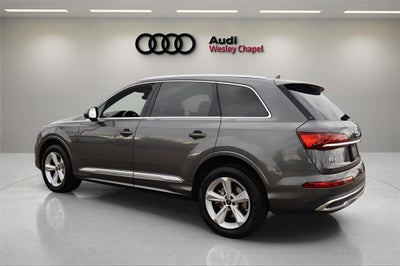 2023 Audi Q7 45 Premium Plus quattro
