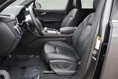 2023 Audi Q7 45 Premium Plus quattro
