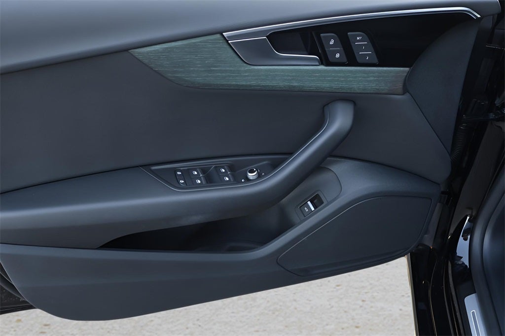 2023 Audi A5 Sportback 45 S line Premium quattro